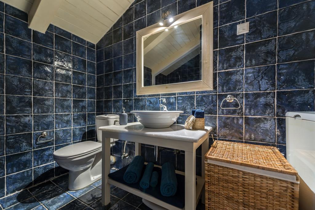 Villa Oliva, In A Serene Location & Private Pool, By Zantewize Akrotiri  Bagian luar foto